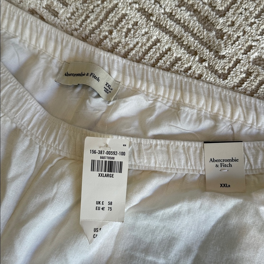 NWT Abercrombie and Fitch White Linen Blend Pull On Pants - Picture 4 of 7